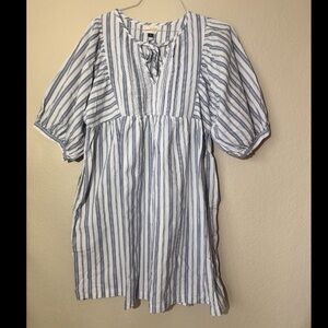 Cottage Core Universal Thread size XL Dress with side pockets Blue/White Stripes
